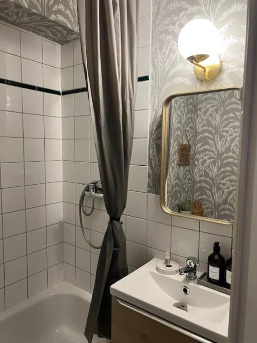 Hsh France Location Disney Land Paris - Suite Nicolas - Appartement De Charme Бюсси-Сен-Жорж Экстерьер фото